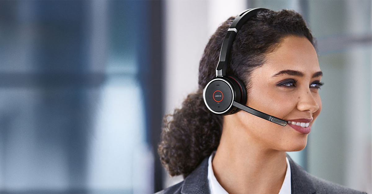 tai-nghe-jabra-evolve-75-se-link380a-ms-stereo-stand-anh-bai-viet-1.png